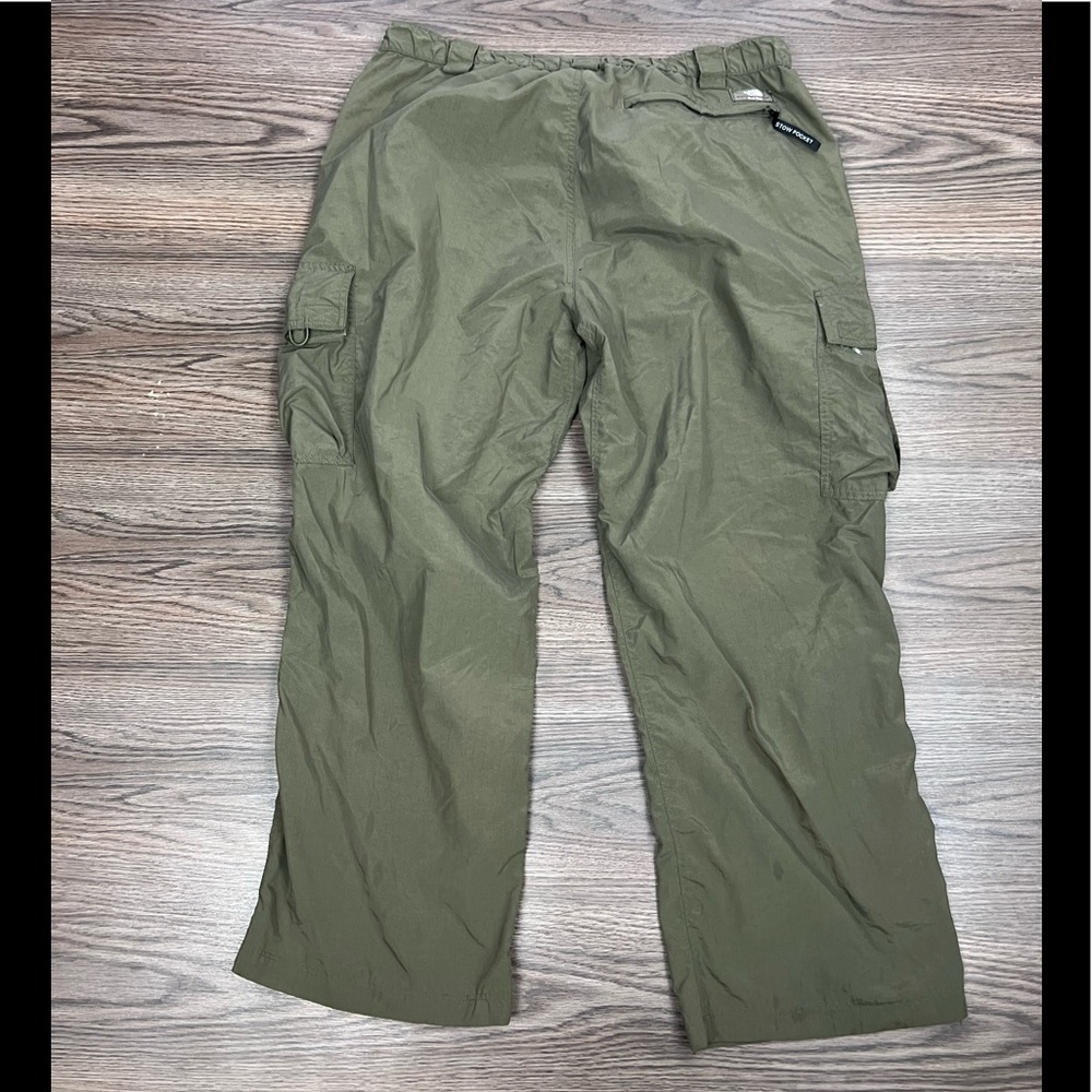 The North Face Olive Green Cargo Hiking Pants L Short Gem